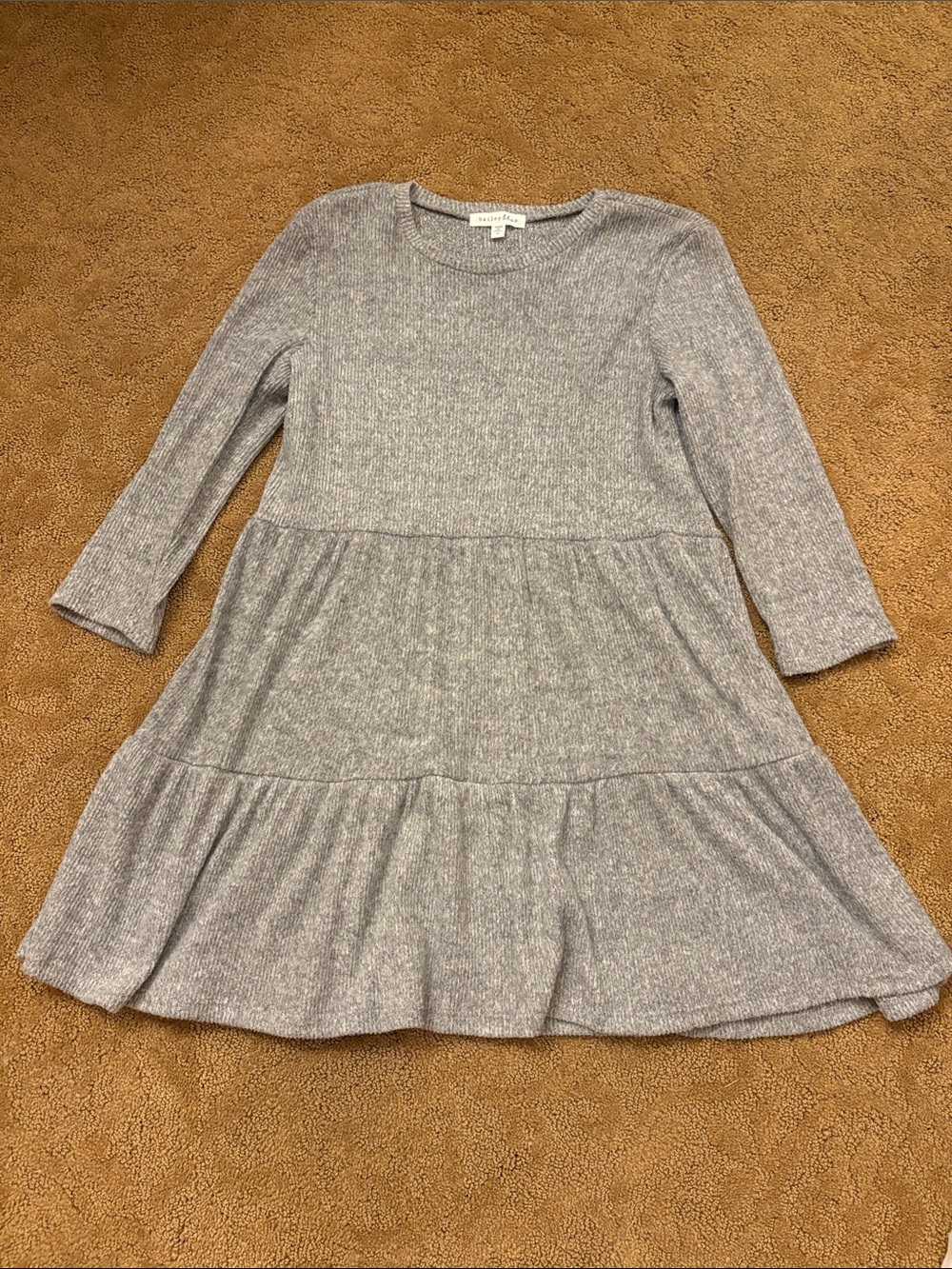 bailey blue Heather Gray Knit Tiered Mini Dress